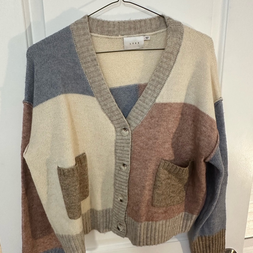 Lush Colorblock V-Neck Cardigan in Cream, Blue & Brown Tones